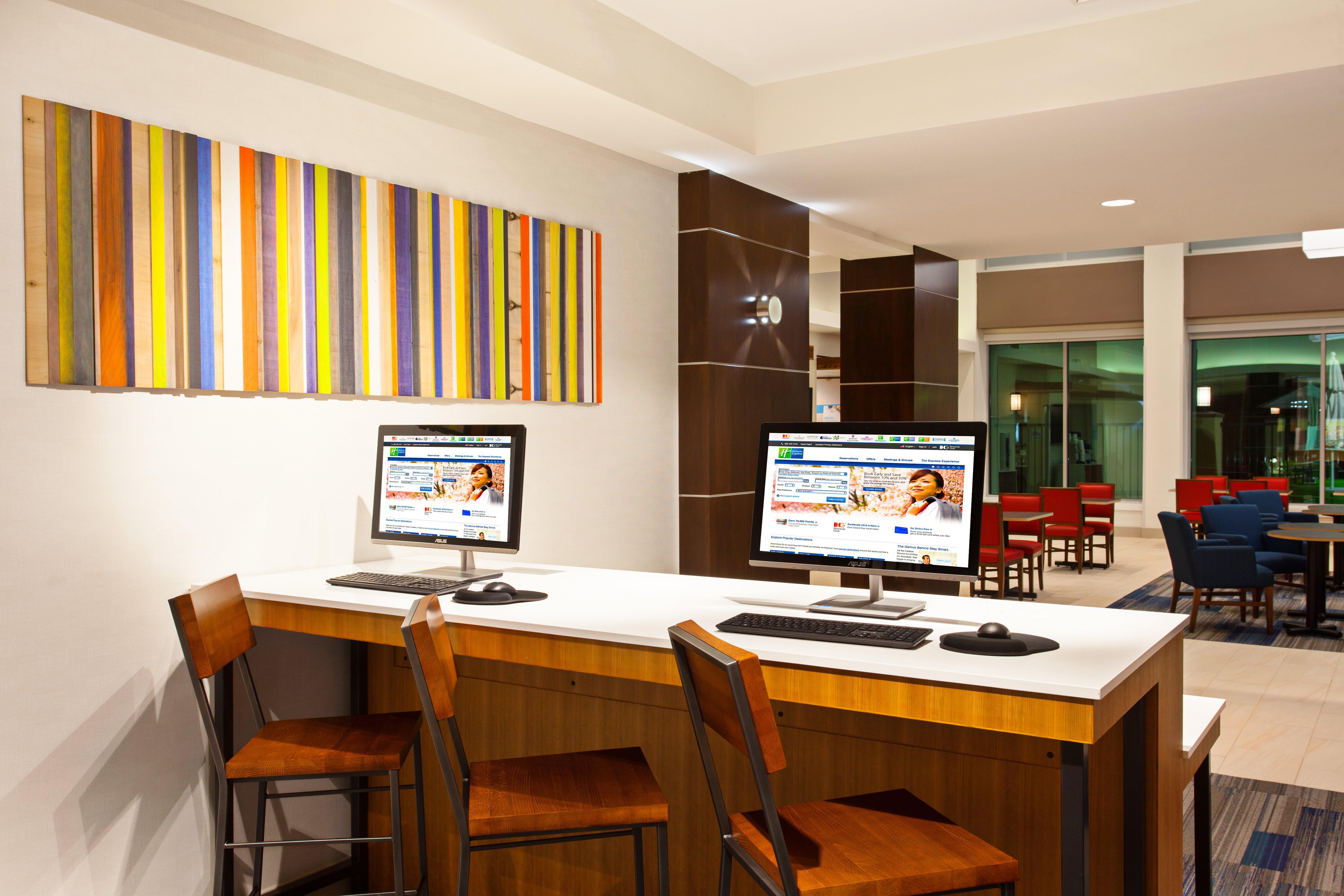 Holiday Inn Express & Suites Houston S - Medical Ctr Area By Ihg Exterior photo